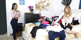 Teen blonde with little boobs gets her skinny kitty demolished by her stepfather